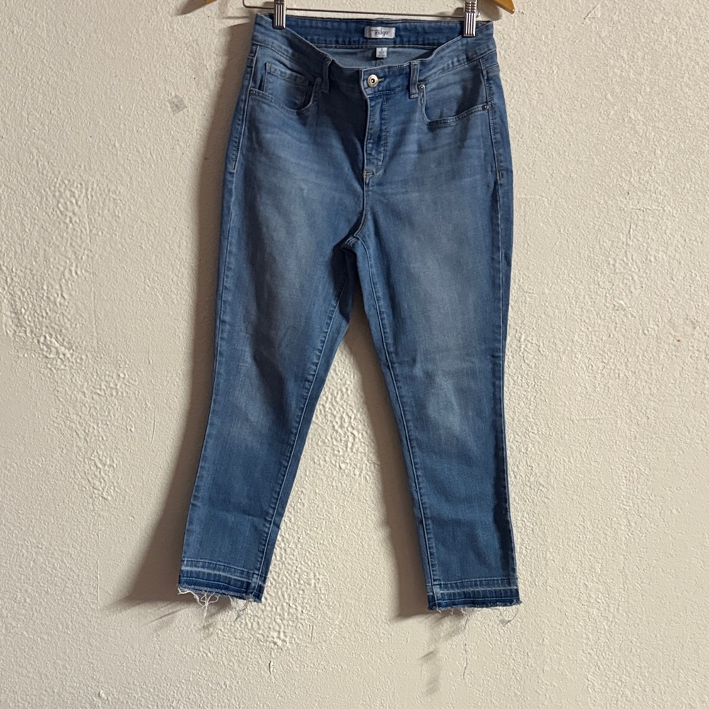 Classic Blue Cropped Jeans